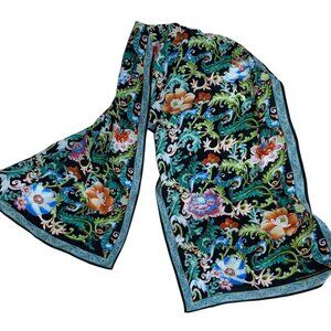 the Metropolitan Museum of Art black blue flowers print SILK scarf